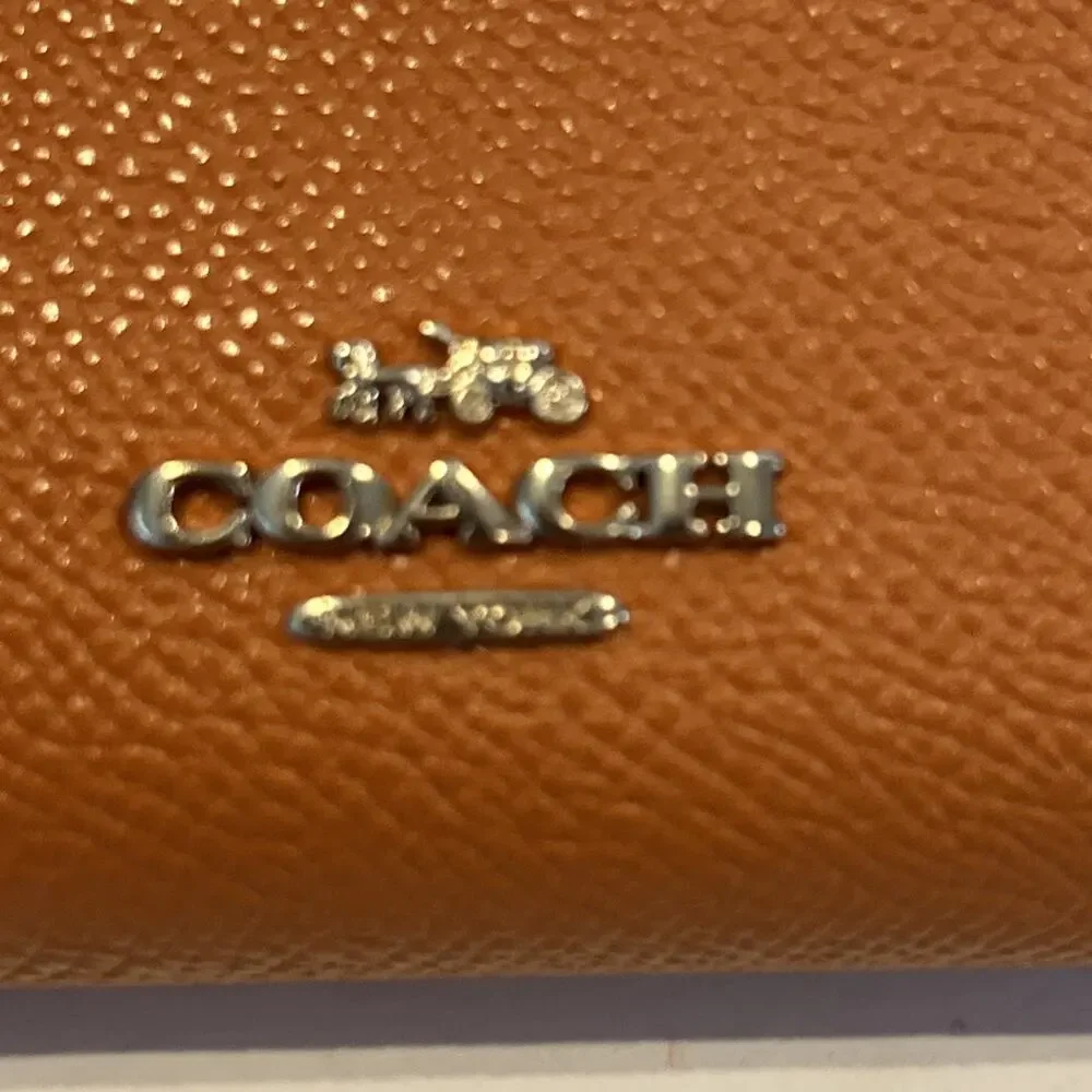 Coach Medium Bifold Snap Wallet Crossgrain Leather Corner Zip Orange ID Window